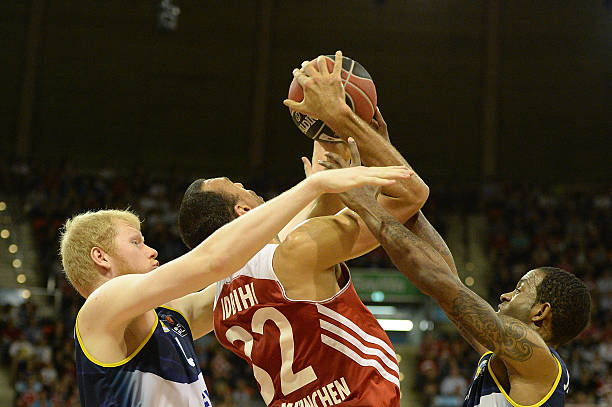 在现代足球 在现代足球